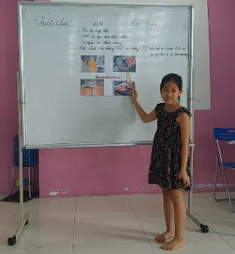 Bạn Lê Huyền Chi